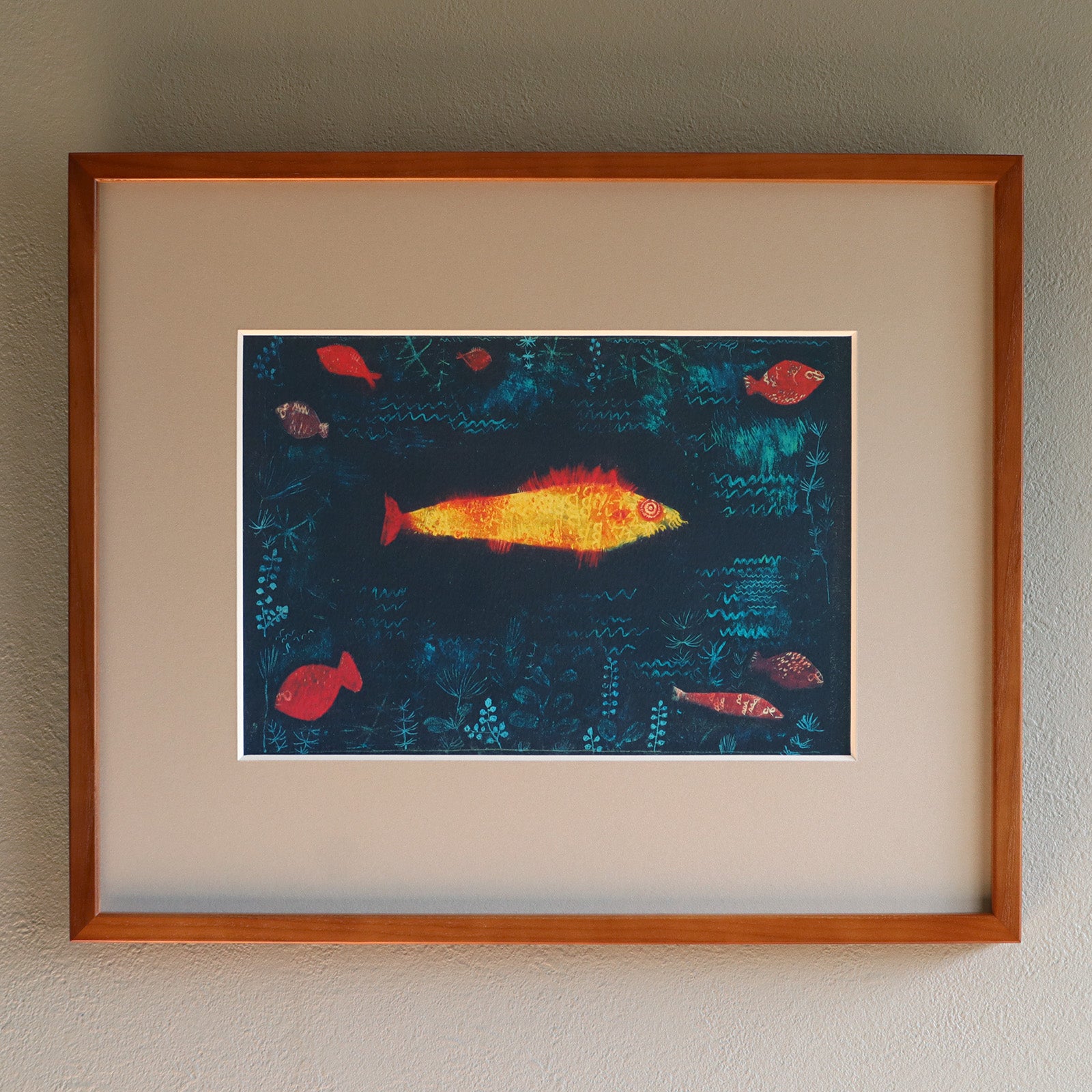 パウル・クレー「黄金の魚」アートポスター（フレーム付き） / Paul Klee “The Goldfish” 絵画・名画［額入り］1